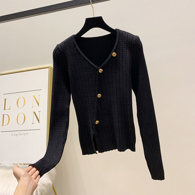 Дамски пуловер с копчета и шпиц деколте  в четири цвята