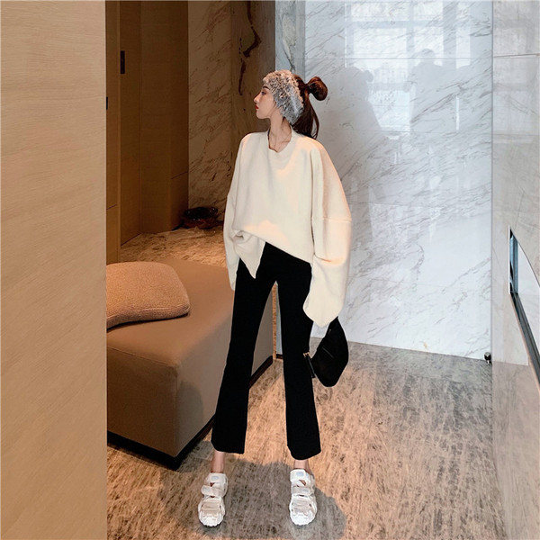 Дамски  панталон тип чарлстон в черен цвят - два модела