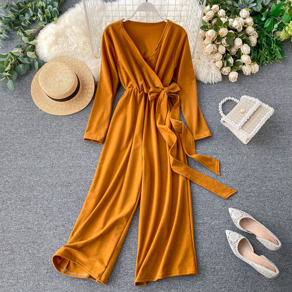 Модерен  дамски гащеризон с колан в няколко цвята