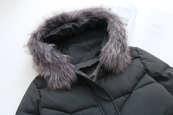 Модерно дамско дълго зимно яке с качулка и пих в черен,червен и сив цвят 