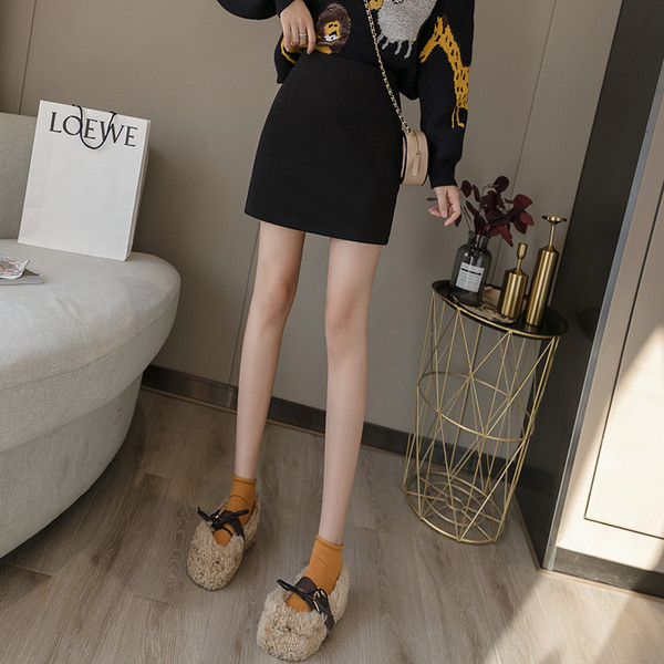 Модерна дамска пола с висока талия в черен и кафяв цвят