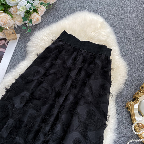 Модерна дамска поло с висока талия в черен цвят