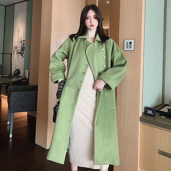 Дълго елегантно палто с перлени копчета в зелен и оранжев цвят