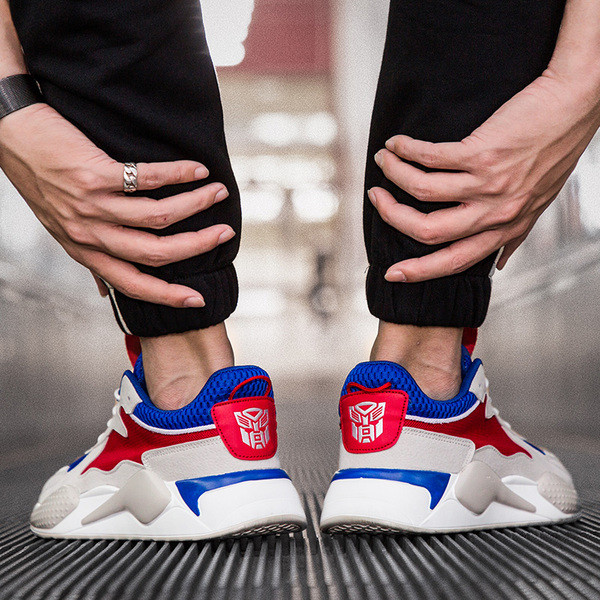 Мъжки модерни  маратонки в три цвята