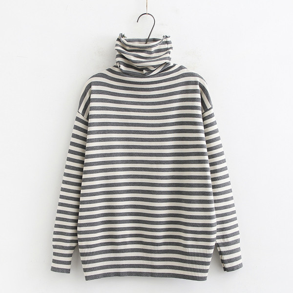 Модерен дамски раиран пуловер с висока яка и дълъг ръкав в два цвята 