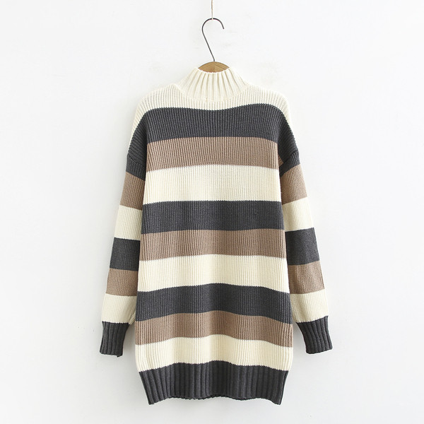 Модерен дамски пуловер дълъг модел с висока яка в два цвята 