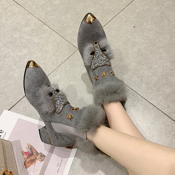 Дамски зимни боти заострен модел с метален елемент в няколко цвята 