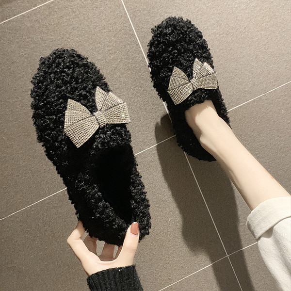 Дамски модерни обувки с панделка в няколко цвята с равна подметка