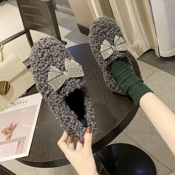 Дамски модерни обувки с панделка в няколко цвята с равна подметка