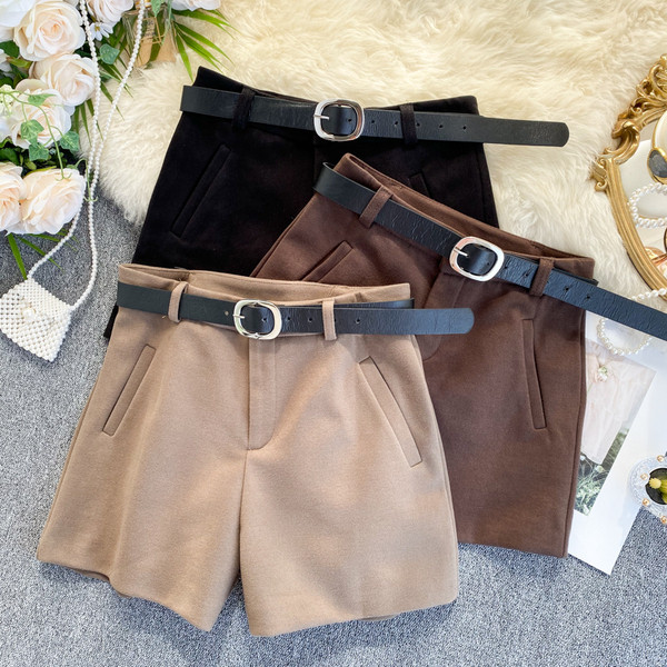 Pantaloni eleganti de iarna de dama cu curea si buzunare in trei culori