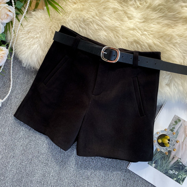 Pantaloni eleganti de iarna de dama cu curea si buzunare in trei culori