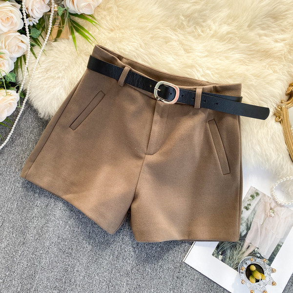 Pantaloni eleganti de iarna de dama cu curea si buzunare in trei culori