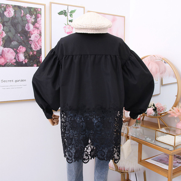 Cămașă de damă modernă cu nasturi și guler clasic - model larg