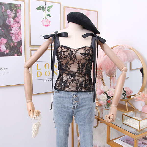 Maiou de dama din dantela model nou cu bretele in alb si negru