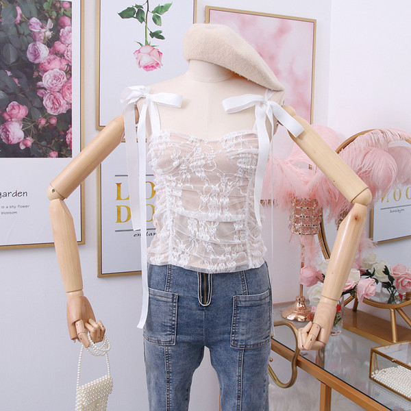 Maiou de dama din dantela model nou cu bretele in alb si negru