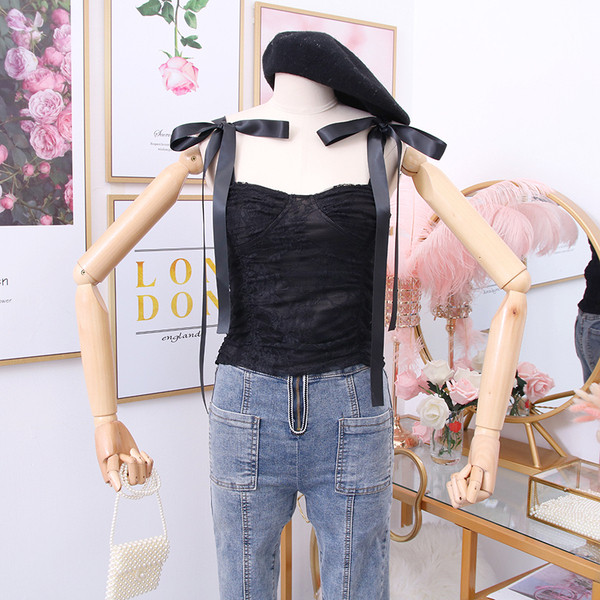 Maiou de dama din dantela model nou cu bretele in alb si negru