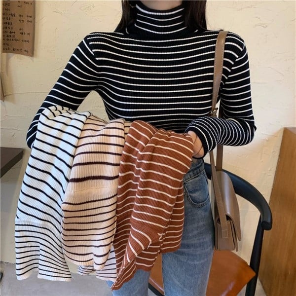 Polo de damă în dungi în patru culori