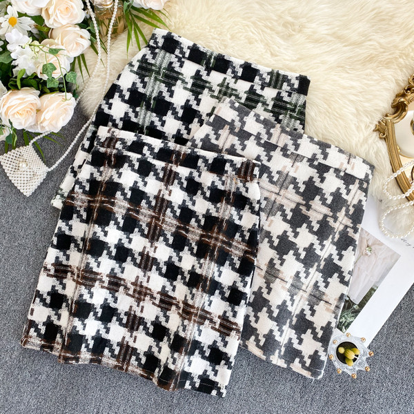 Fusta dama toamna-iarna in trei culori - model drept