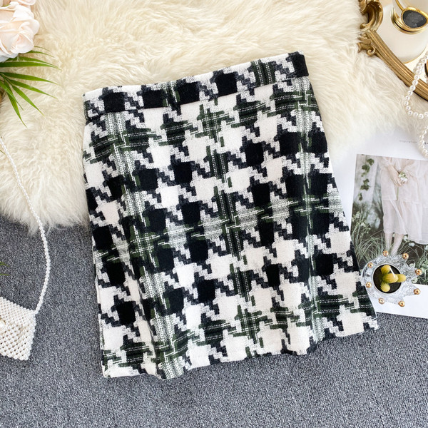 Fusta dama toamna-iarna in trei culori - model drept