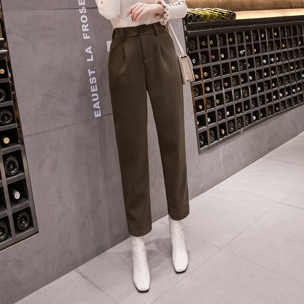 Model nou de pantaloni casual dama cu talie inalta si buzunare