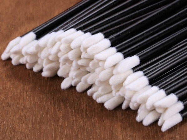 Комплект от 100 броя еднократни апликатори за гланц за устни