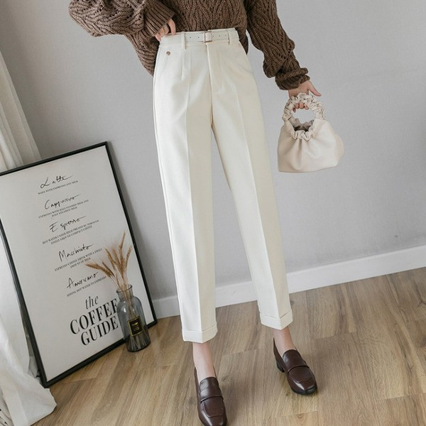 Pantaloni moderni de dama cu buzunare in alb, negru si maro