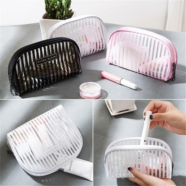 Преносим и практичен несесер за гримове в черен, розов и бял цвят 