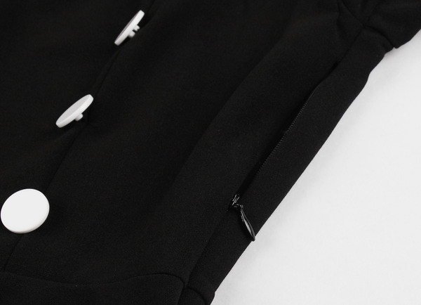 Rochie scurtă de damă modernă cu mâneci lungi și guler clasic în negru