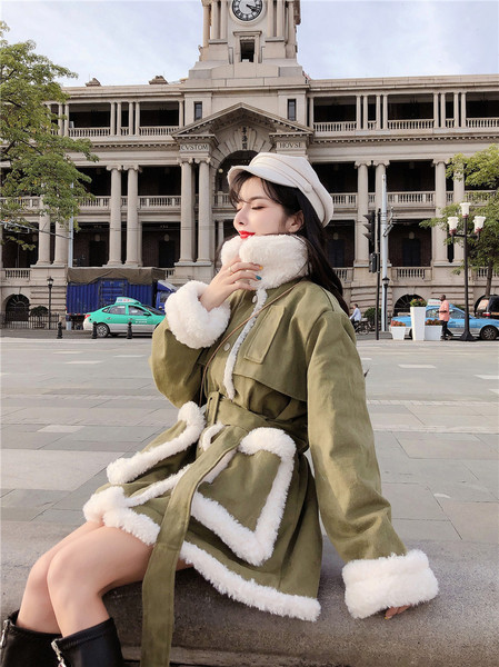 Geacă lungă de iarnă cu puf în verde și negru