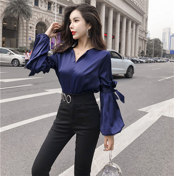 Cămașă de damă elegantă cu mâneci largi cu panglică în albastru și visiniu