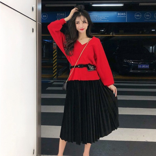 Set de pulover, fusta si curea dama in doua culori