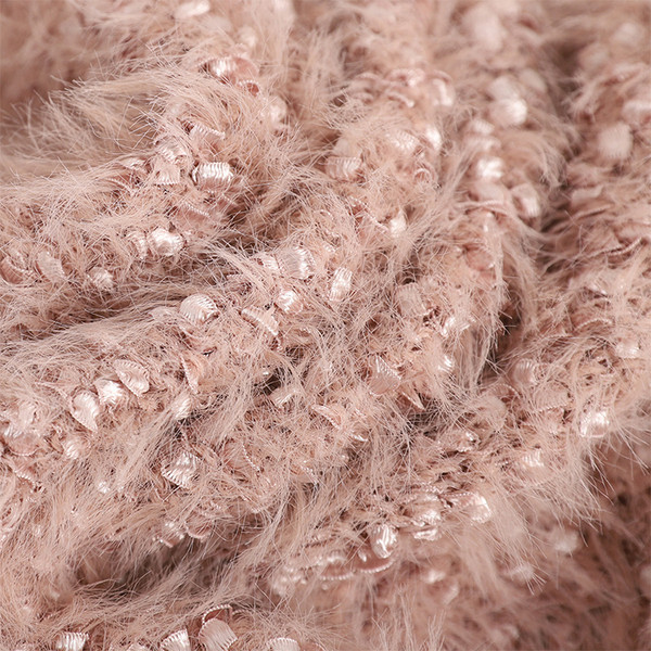 Pulover de damă din puf cu decolteu în V în mai multe culori