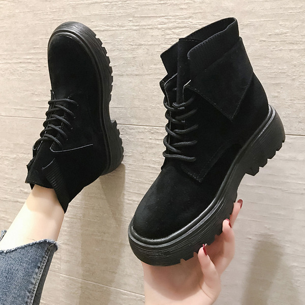 Cizme casual de dama din piele intoarsa in negru si maro