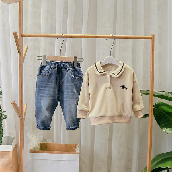 Model nou de bluză pentru copii de zi cu zi cu guler și nasturi în verde și bej