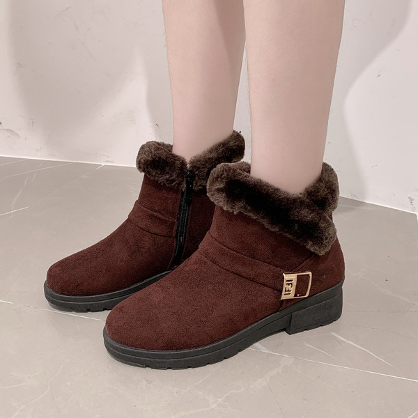 Ghete moderne de damă cu căptușeală moale și element metalic în maro și negru