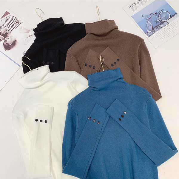 Pulover casual dama cu guler inalt si nasturi pe maneca