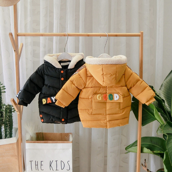 Geaca de iarna moderna pentru copii pentru baieti cu gluga in galben si negru