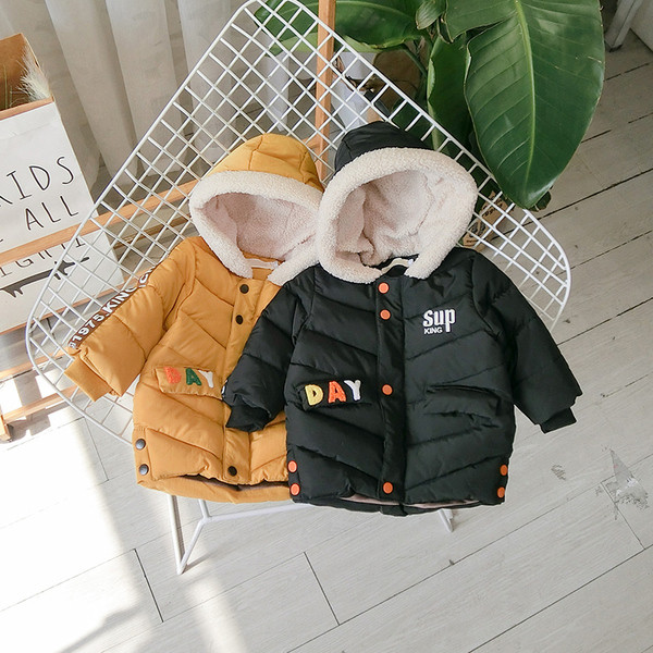 Geaca de iarna moderna pentru copii pentru baieti cu gluga in galben si negru