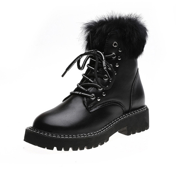 Ghete de dama moderne cu captuseala moale de culoare neagra - doua modele