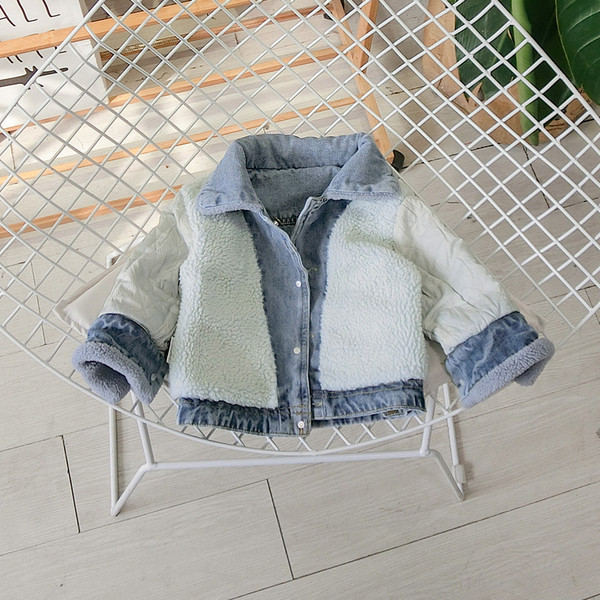 Model nou de geaca de blugi pentru copii cu captuseala calda pentru baieti de culoare albastra