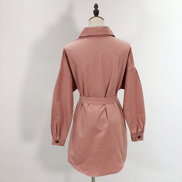 Cămașă lungă de damă, roz, cu curea și buzunare