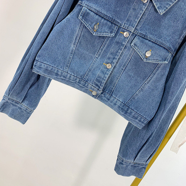 Geaca scurta din denim model clasic