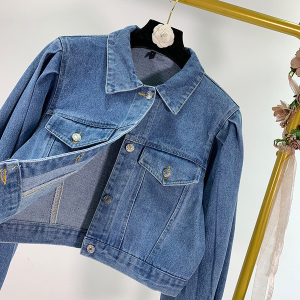 Geaca scurta din denim model clasic