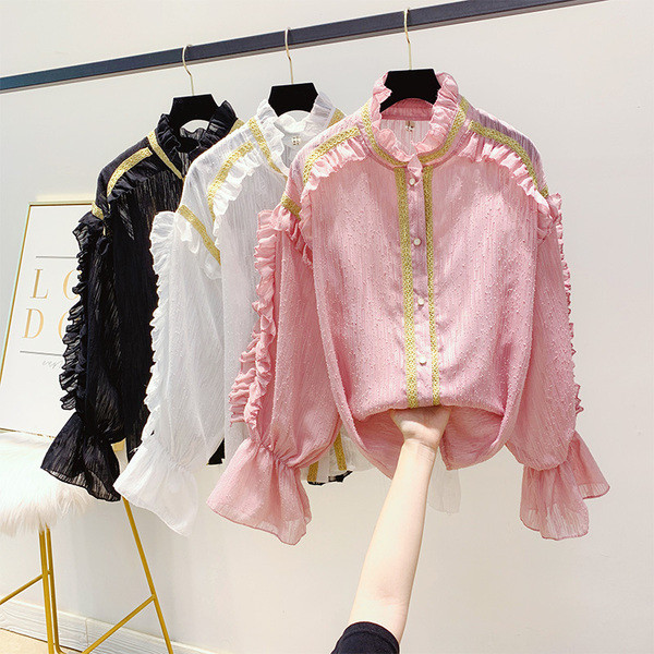 Cămașă modernă de damă cu nasturi în negru, alb și roz