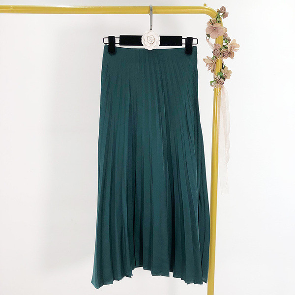 Fusta lunga plisata cu talie elastica de culoare verde