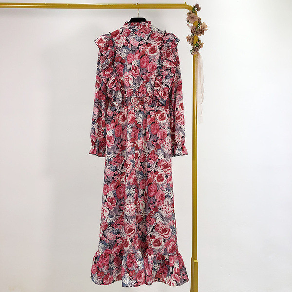 Rochie de croi lung cu bucle si model floral