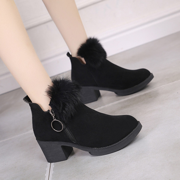 Cizme de iarna dama cu puf si toc gros din piele intoarsa ecologica