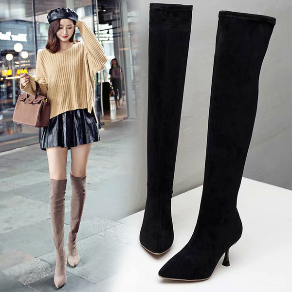 Cizme de damă elegante din piele intoarsa cu toc subtire in negru si bej