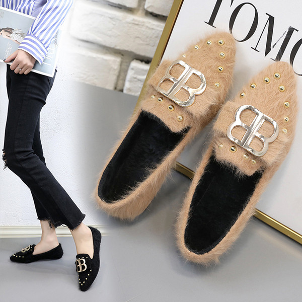 Pantofi de dama eleganti cu element metalic si puf in doua culori