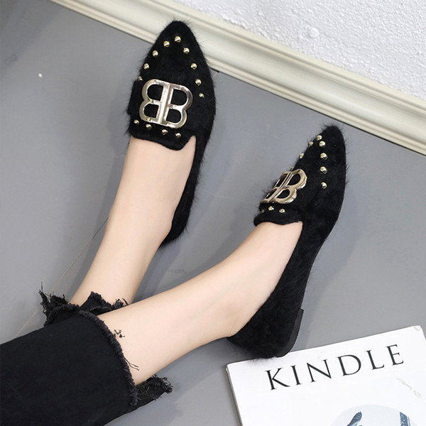 Pantofi de dama eleganti cu element metalic si puf in doua culori